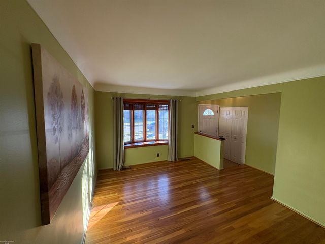 4639 Bernice Avenue, Warren, MI 48091