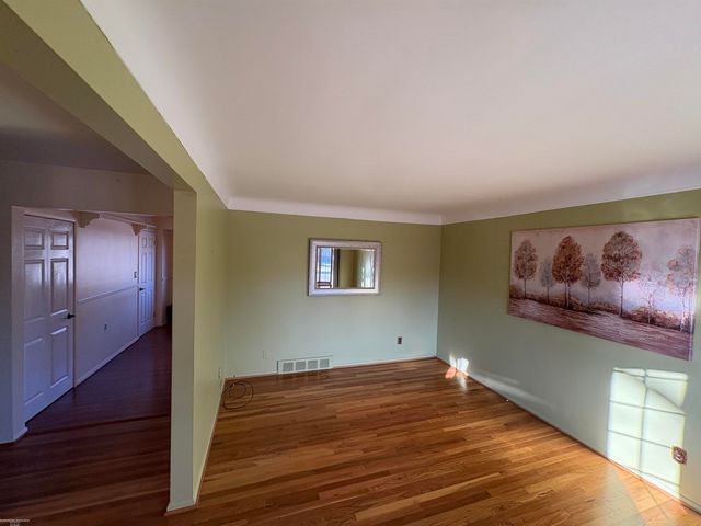 4639 Bernice Avenue, Warren, MI 48091