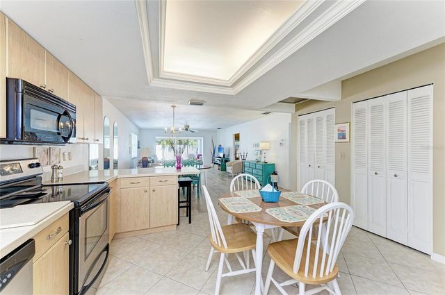 9417 KINGSTON DRIVE 9417, Bradenton, FL 34210