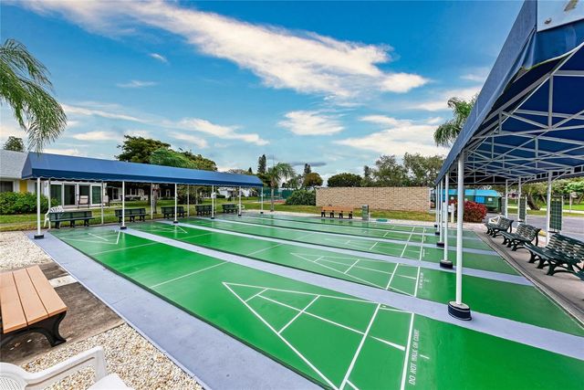 9417 KINGSTON DRIVE 9417, Bradenton, FL 34210