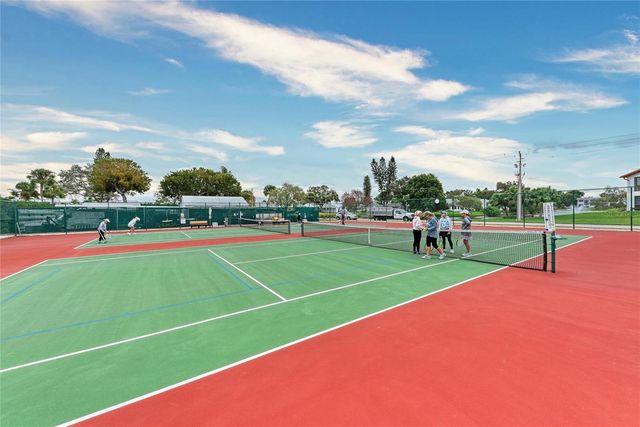 9417 KINGSTON DRIVE 9417, Bradenton, FL 34210