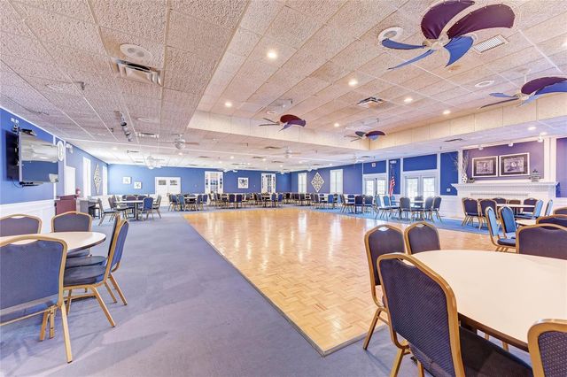 9417 KINGSTON DRIVE 9417, Bradenton, FL 34210