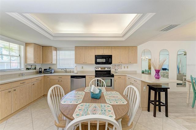 9417 KINGSTON DRIVE 9417, Bradenton, FL 34210