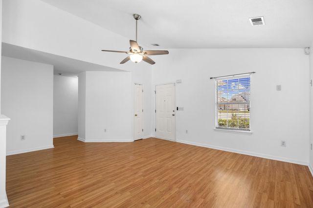 5019 Sandlake Ct., Myrtle Beach, SC 29579