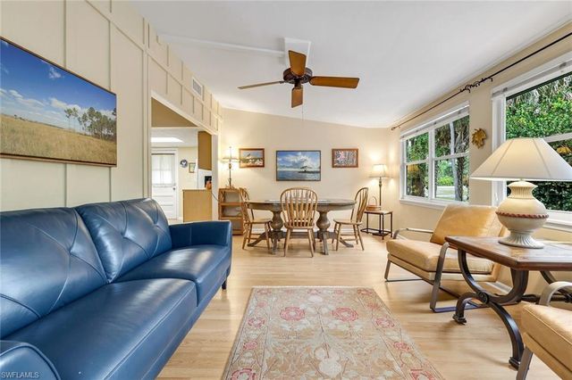 4420 7th AVE SW, Naples, FL 34119