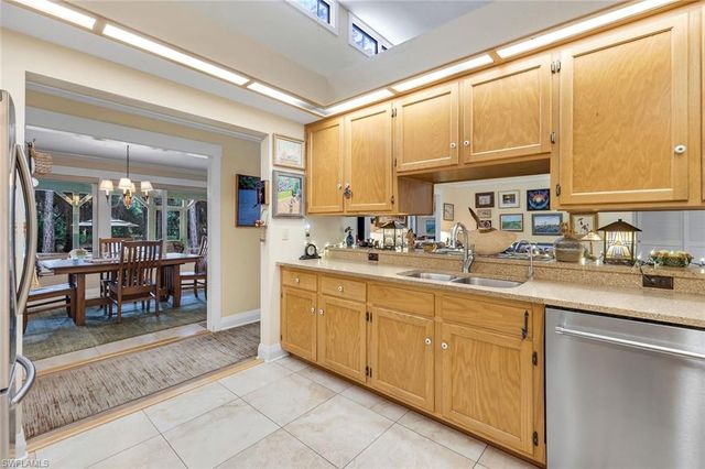 4420 7th AVE SW, Naples, FL 34119