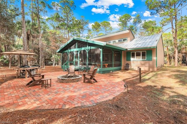 4420 7th AVE SW, Naples, FL 34119