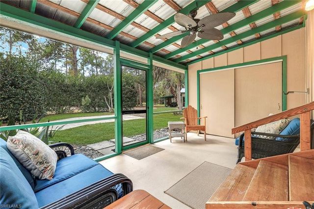 4420 7th AVE SW, Naples, FL 34119