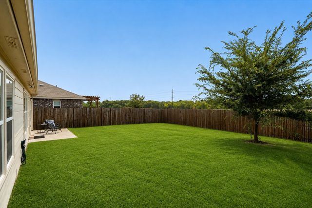 913 Dressage Drive, Haslet, TX 76052