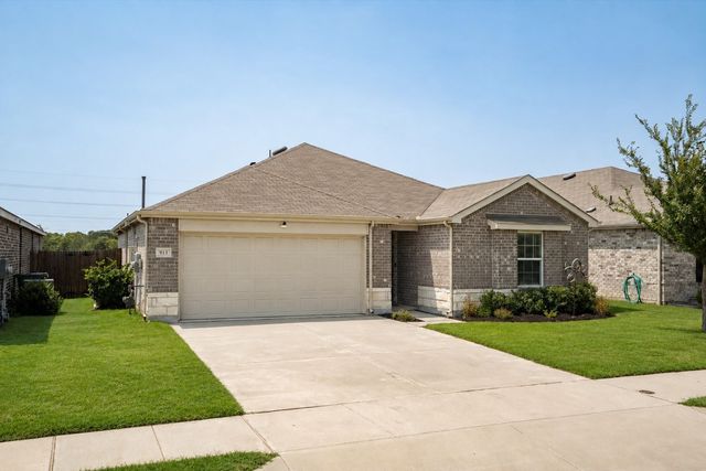 913 Dressage Drive, Haslet, TX 76052