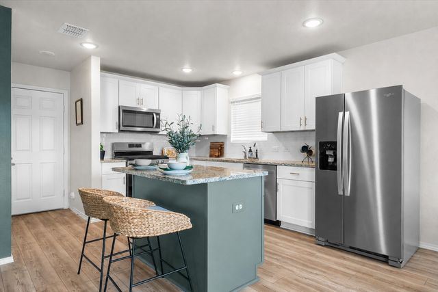913 Dressage Drive, Haslet, TX 76052