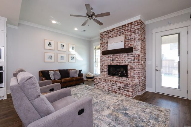 50 Fletcher Ridge Circle, Little Rock, AR 72223