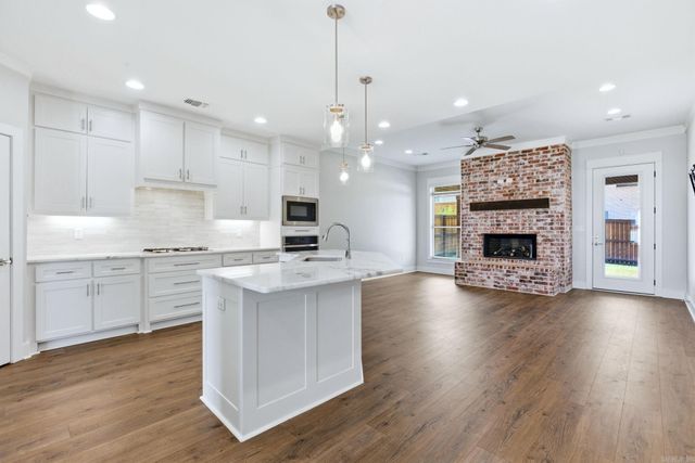 50 Fletcher Ridge Circle, Little Rock, AR 72223