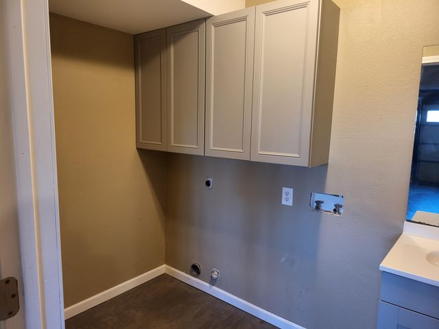 1101 22nd Place SW, Miami, OK 74354