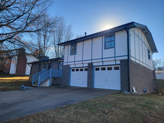 1101 22nd Place SW, Miami, OK 74354