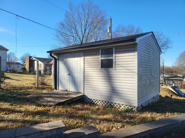 1101 22nd Place SW, Miami, OK 74354