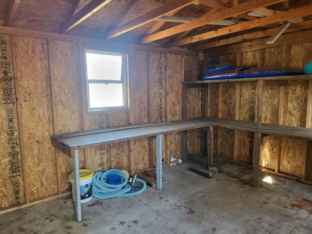 1101 22nd Place SW, Miami, OK 74354