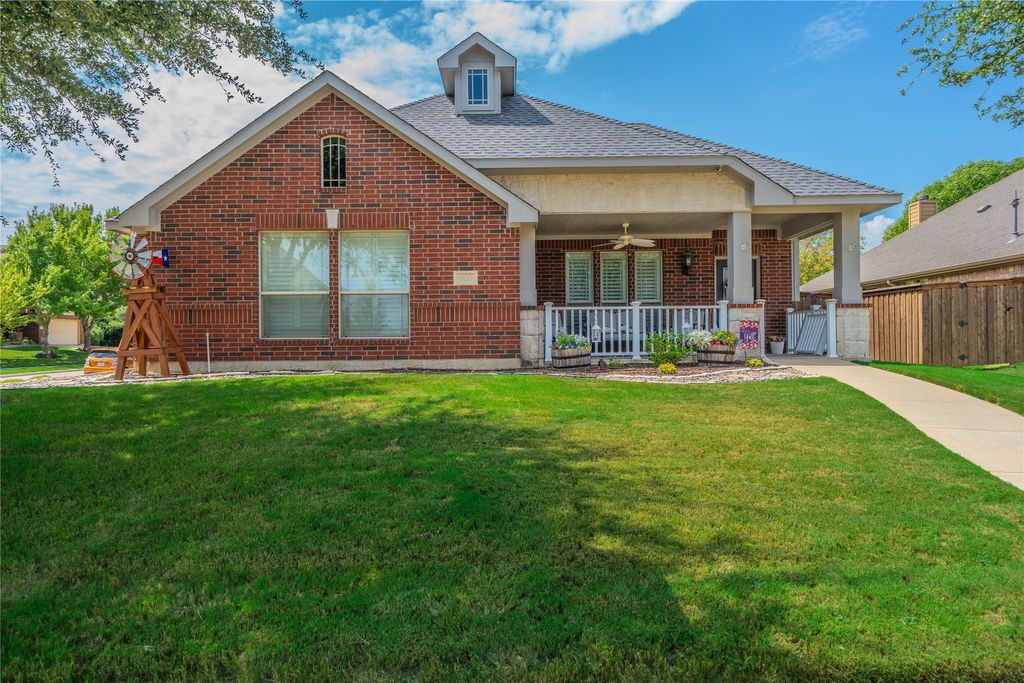 600 Cross Meadow Boulevard, Mansfield, TX 76063 — exterior