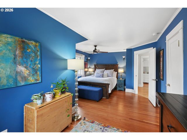 631 Ne 43RD Ave, Portland, OR 97213