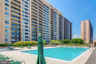 3709 S GEORGE MASON DR #1605E, Falls Church, VA 22041