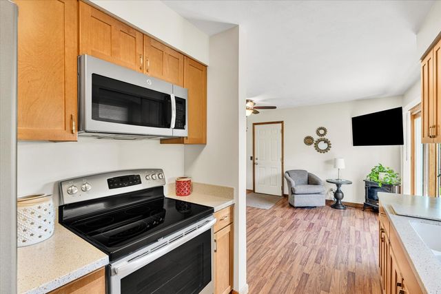 11802 9th Street, Milan, IL 61264