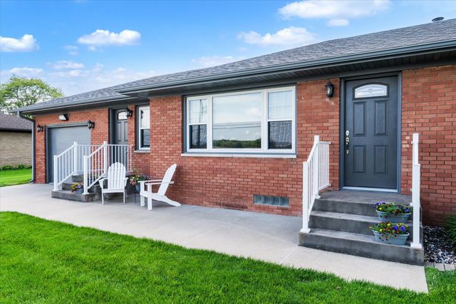 11802 9th Street, Milan, IL 61264