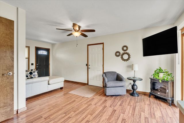 11802 9th Street, Milan, IL 61264