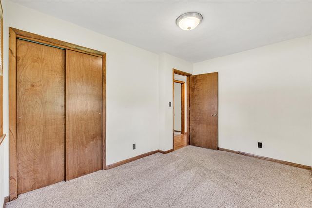 11802 9th Street, Milan, IL 61264