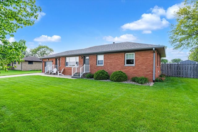 11802 9th Street, Milan, IL 61264