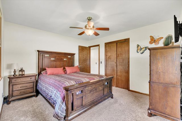 11802 9th Street, Milan, IL 61264