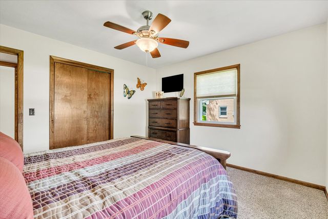 11802 9th Street, Milan, IL 61264