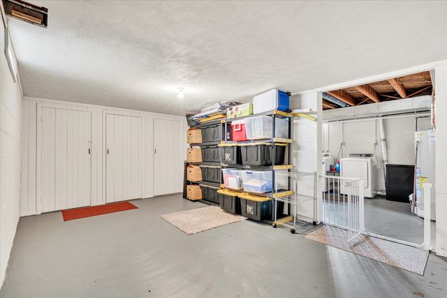 11802 9th Street, Milan, IL 61264