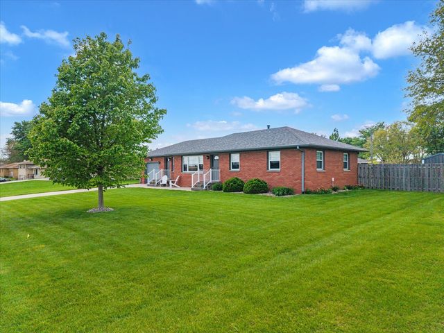 11802 9th Street, Milan, IL 61264