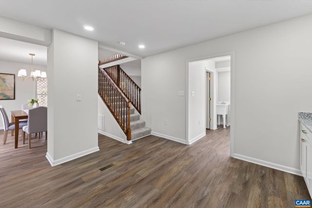 908 RIVES ST, Charlottesville, VA 22902