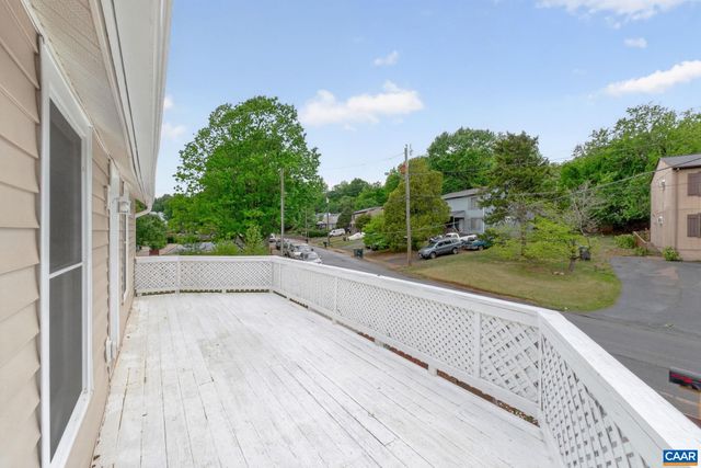 908 RIVES ST, Charlottesville, VA 22902