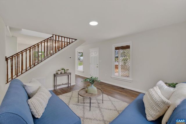 908 RIVES ST, Charlottesville, VA 22902