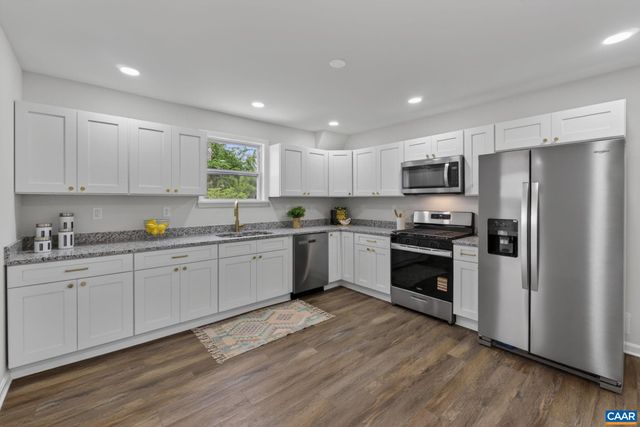908 RIVES ST, Charlottesville, VA 22902