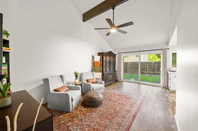 7040 Ellsworth Cir, Fair Oaks, CA 95628