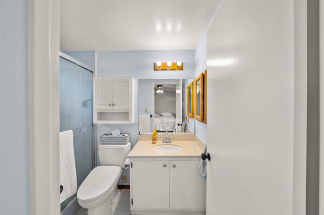 7040 Ellsworth Cir, Fair Oaks, CA 95628