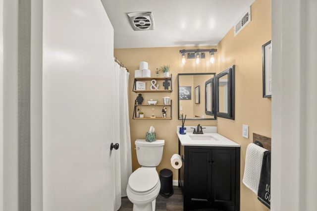 7040 Ellsworth Cir, Fair Oaks, CA 95628