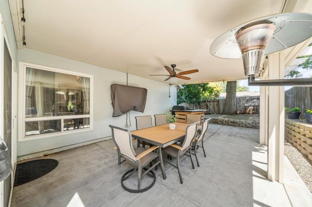 7040 Ellsworth Cir, Fair Oaks, CA 95628
