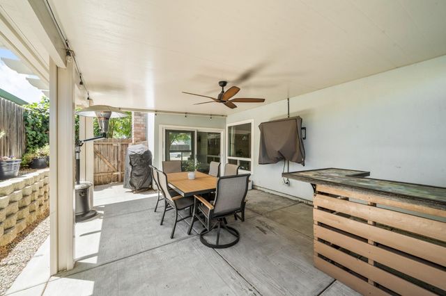 7040 Ellsworth Cir, Fair Oaks, CA 95628