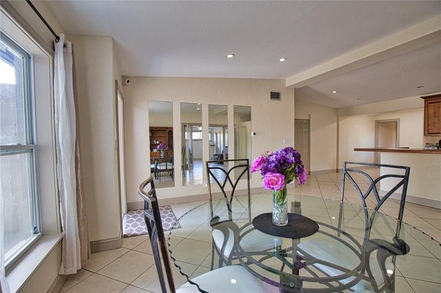 1937 GOLD AVENUE, Sarasota, FL 34235