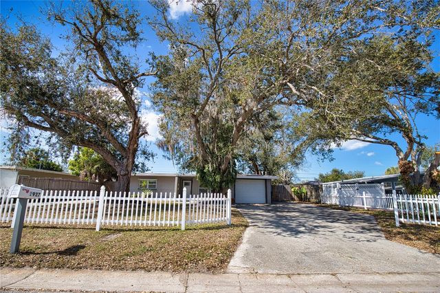 1937 GOLD AVENUE, Sarasota, FL 34235