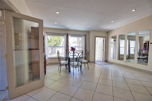 1937 GOLD AVENUE, Sarasota, FL 34235