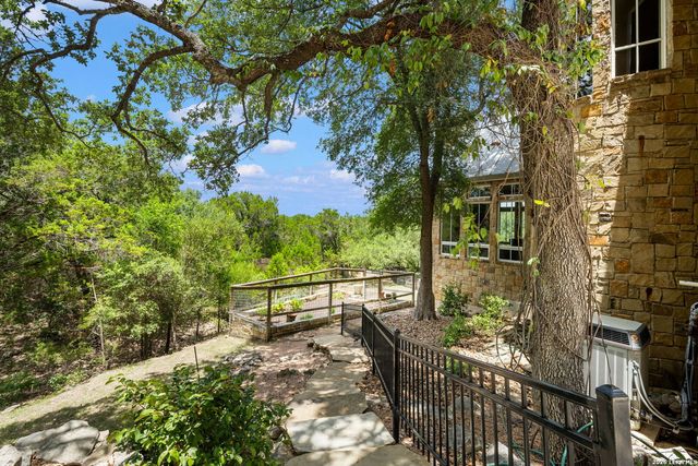 54 Reynosa, San Antonio, TX 78261