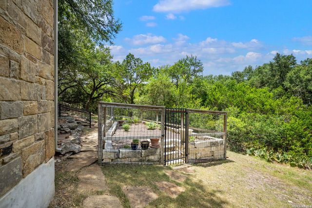 54 Reynosa, San Antonio, TX 78261
