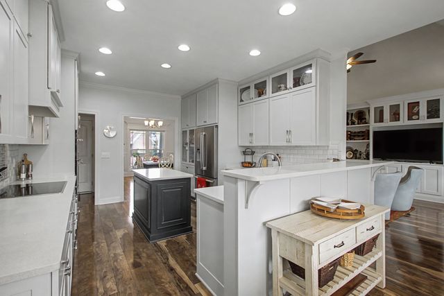 3131 Robinwood Dr, Murfreesboro, TN 37128