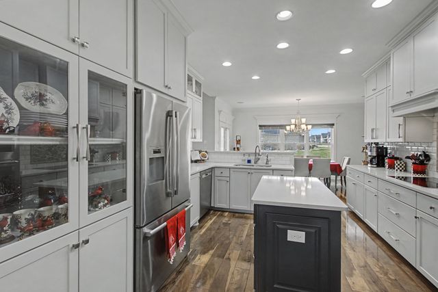 3131 Robinwood Dr, Murfreesboro, TN 37128