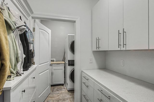 3131 Robinwood Dr, Murfreesboro, TN 37128